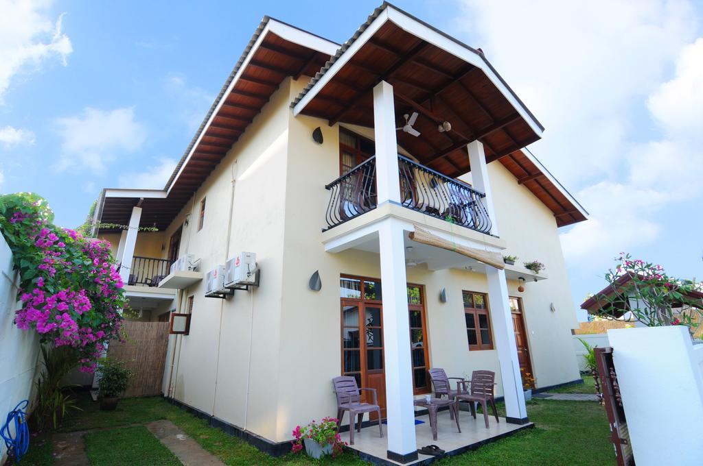 Park Lane Apartments Negombo Exterior photo